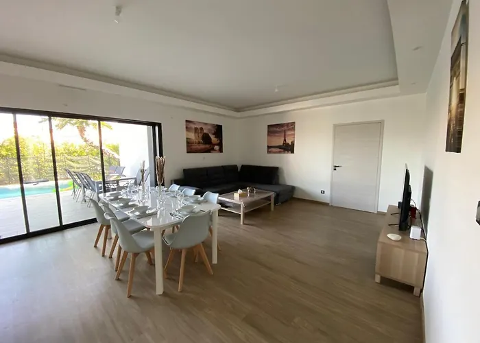 Superbe Plain-pied Avec Piscine